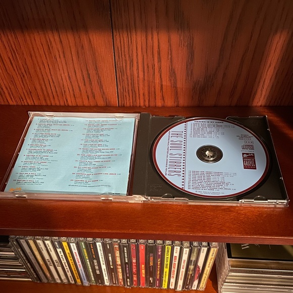 EUC The Soul Stirrers “Heaven Is My Home” CD was released 1993 Specialty Records - Picture 3 of 6